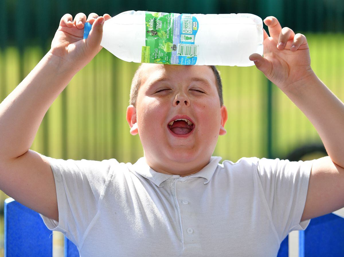 West Midlands school closures More schools shut on second day of