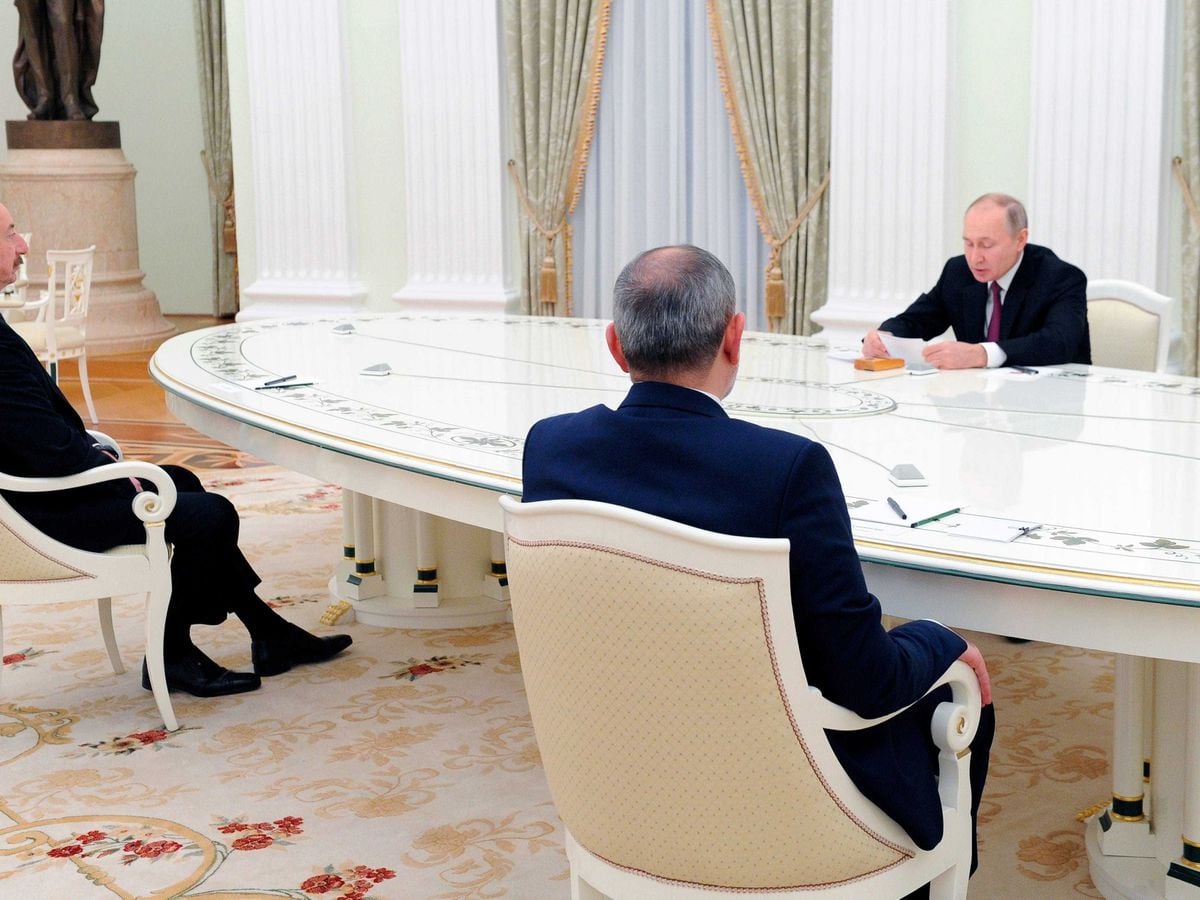 Vladimir Putin hosts meeting with Armenia and Azerbaijan leaders ...