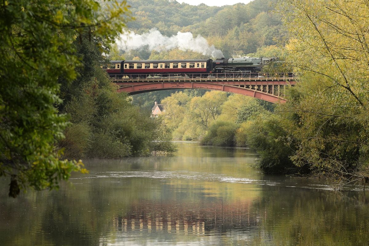 Steam on the bridge фото 117