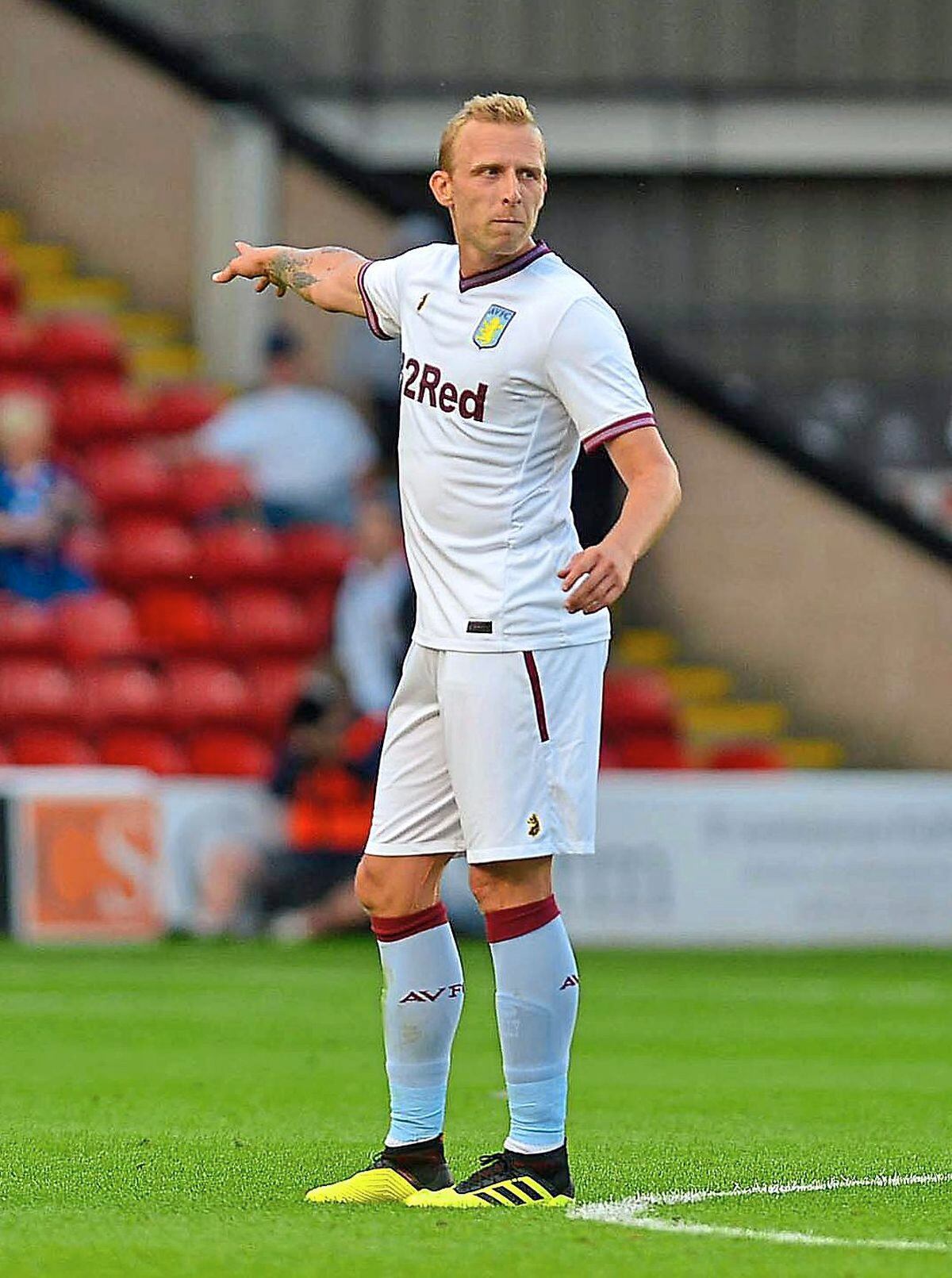 Aston Villa full-back Ritchie De Laet joins Melbourne City ...