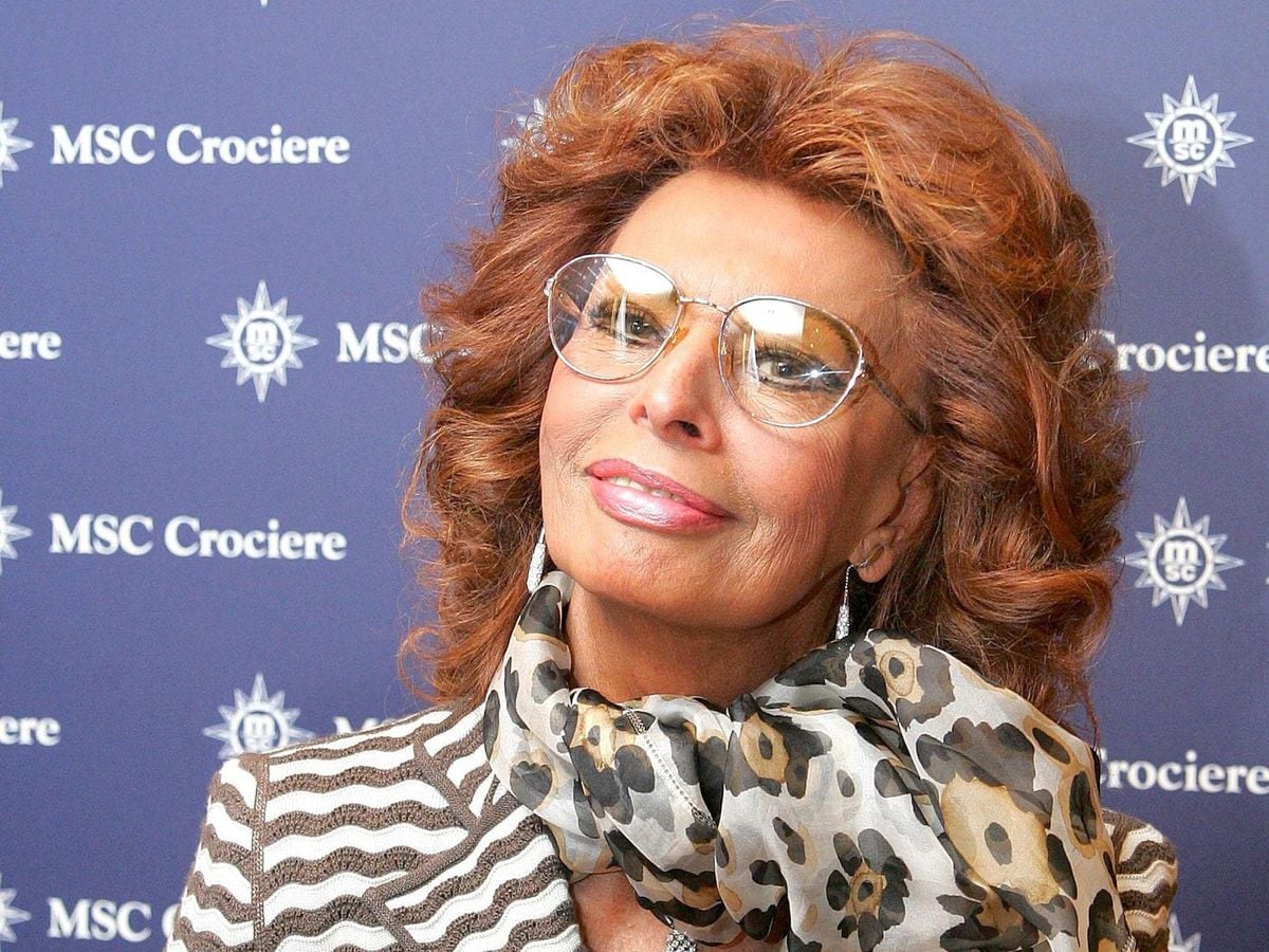 Sophia Loren: Cameramen complained my nose and mouth were too big | Express  & Star