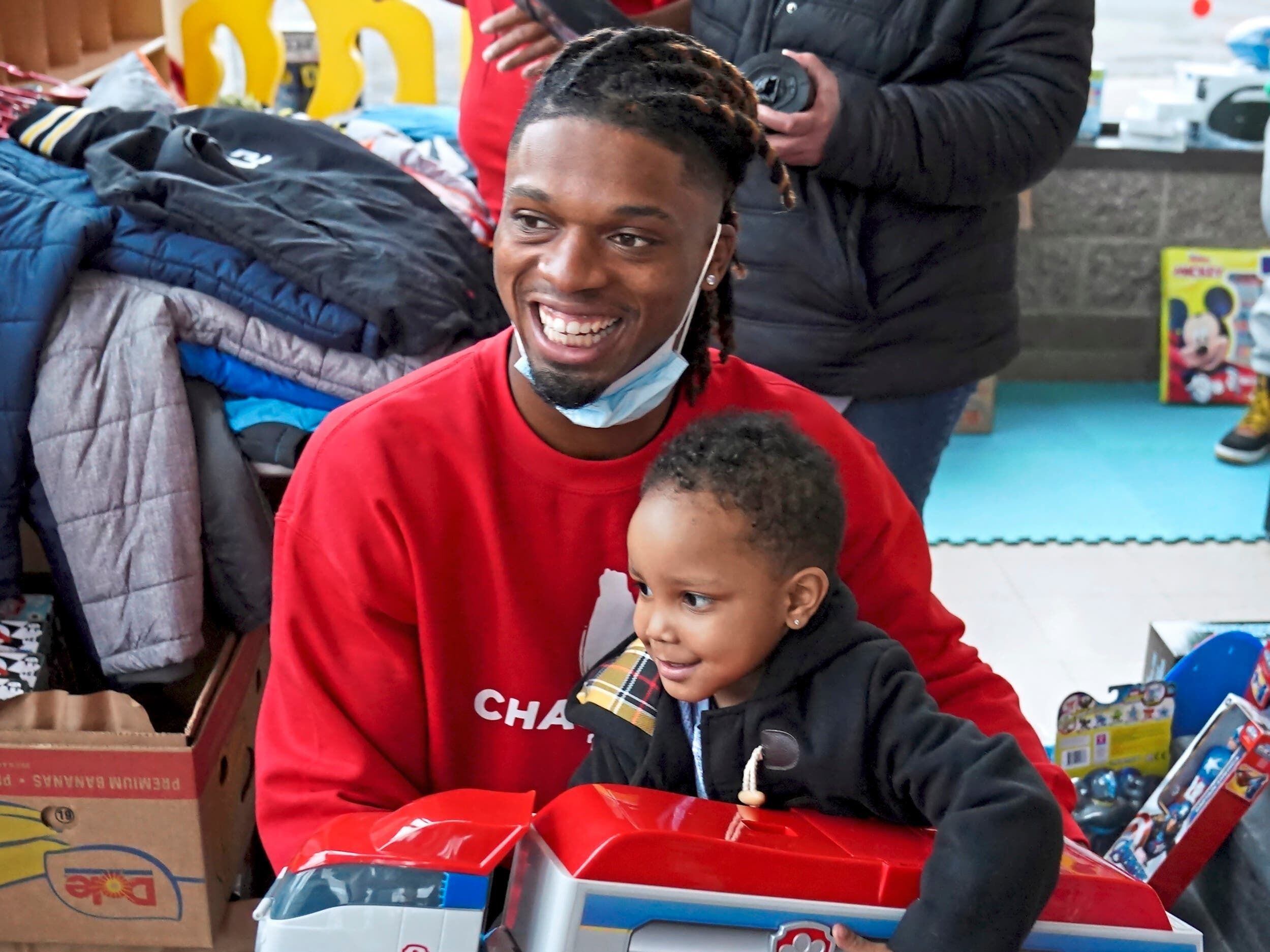 Fans give millions to injured NFL player Damar Hamlin’s toy drive for children