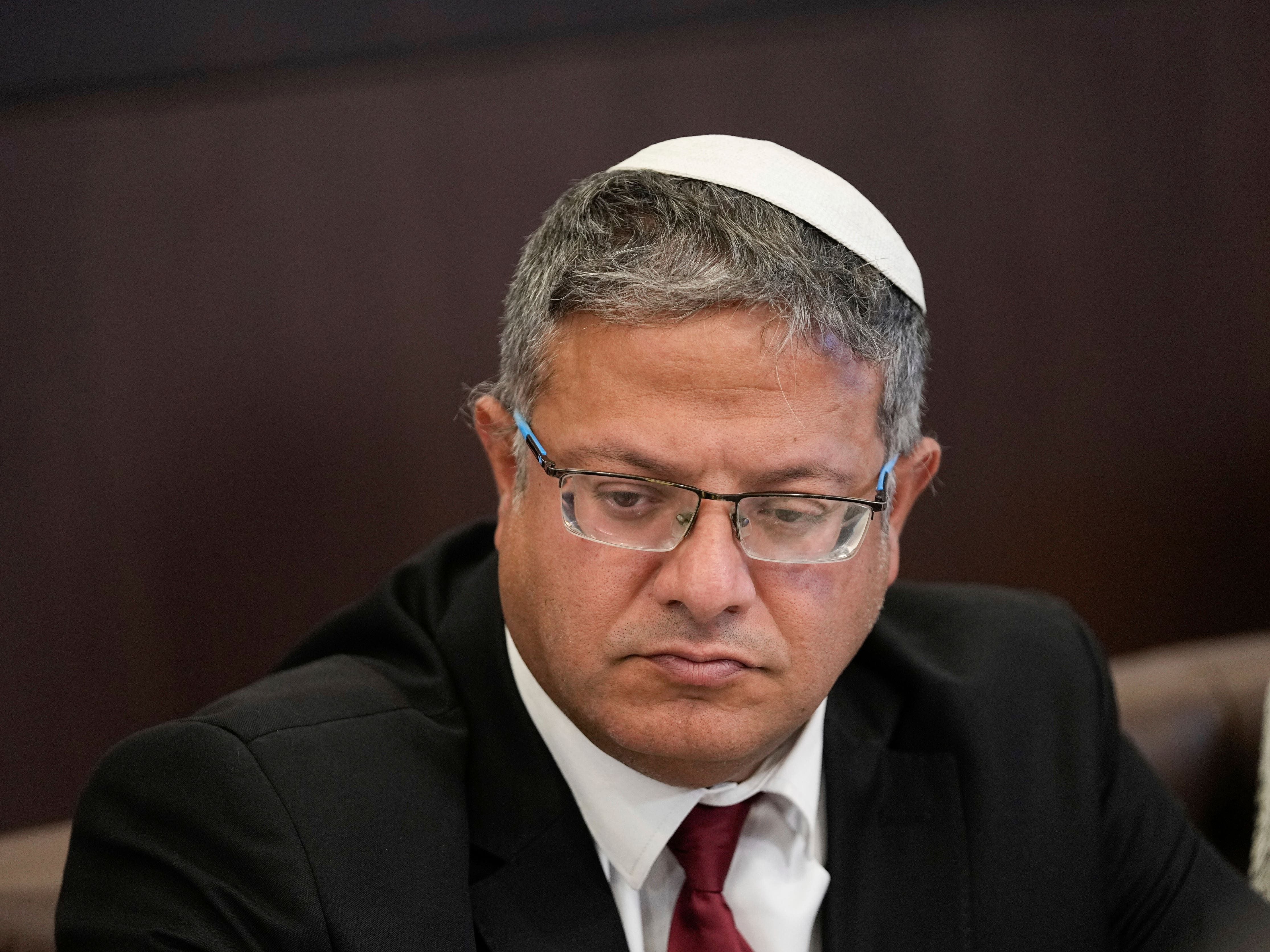 Israeli minister visits sensitive Jerusalem holy site, threatening Gaza talks