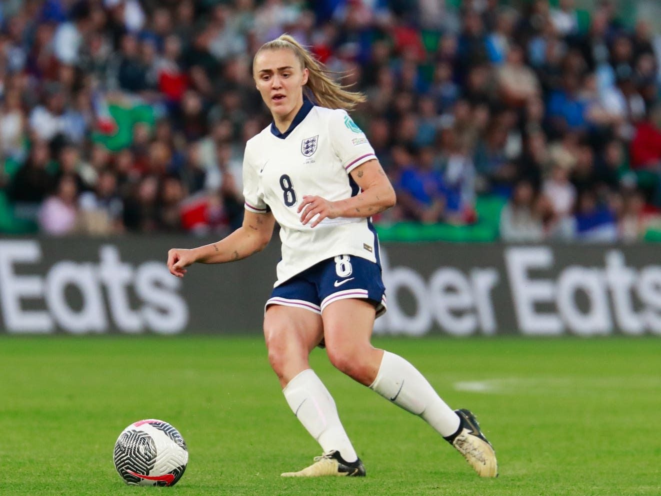 Sarina Wiegman has no issue with Georgia Stanway’s late England arrival