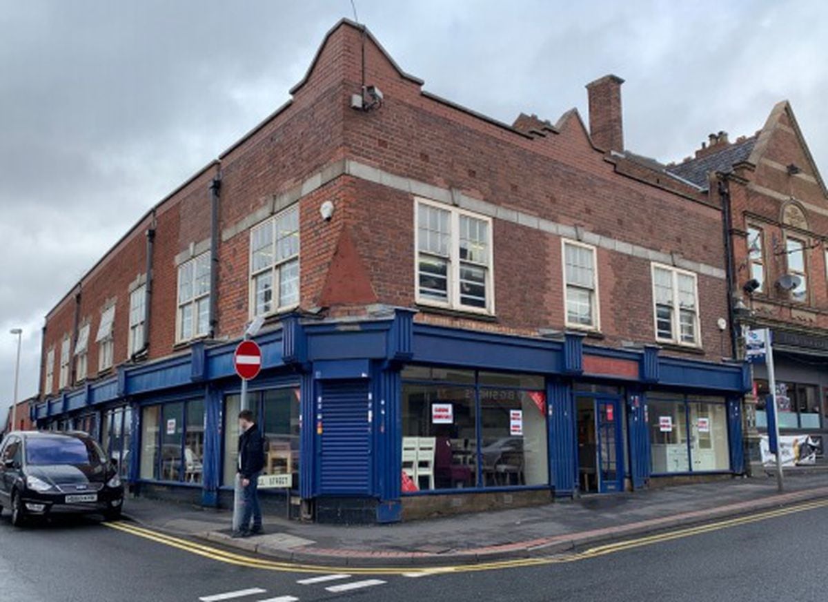 Plans for new flats in former Wednesbury furniture shop | Express & Star