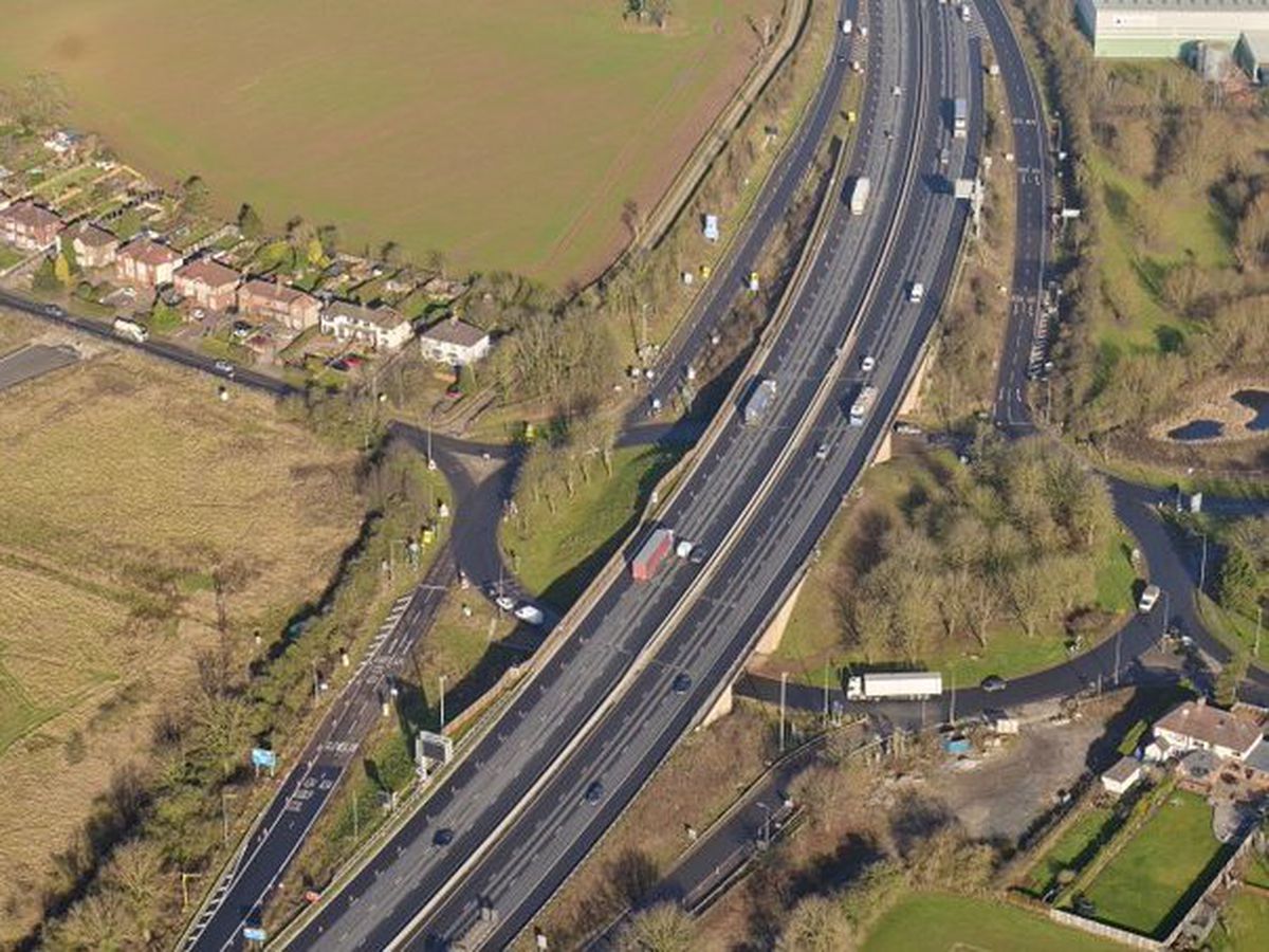 Lanes to be closed on M6 all weekend as drivers are warned to plan ...