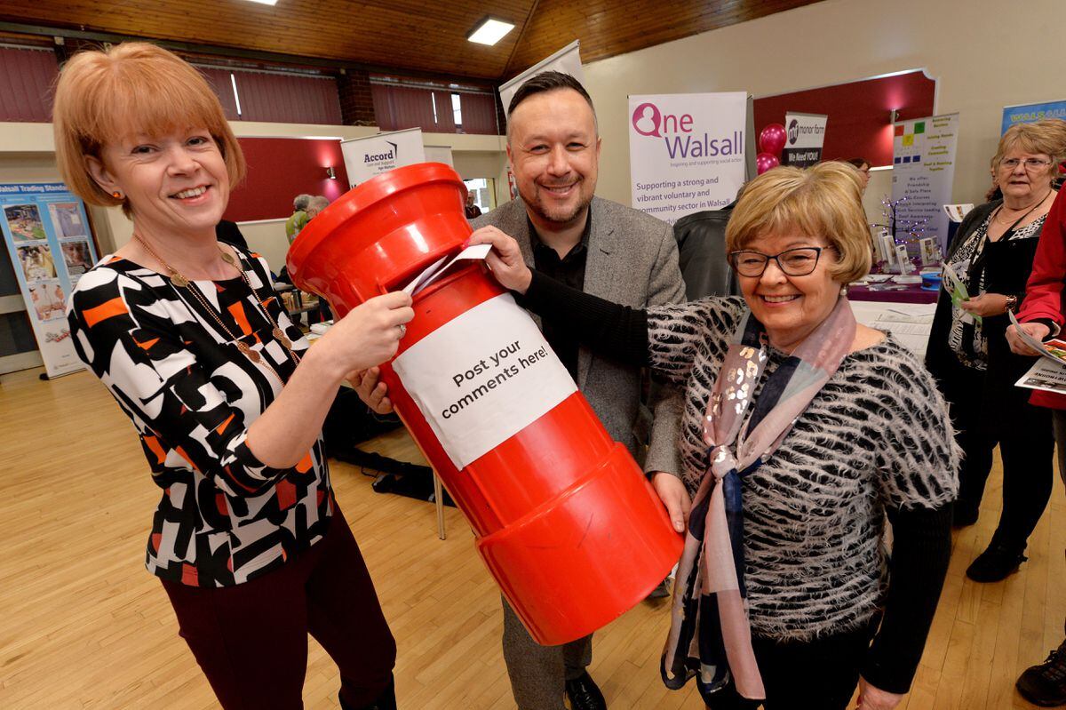 Hundreds of people attend communities showcase in Walsall | Express & Star