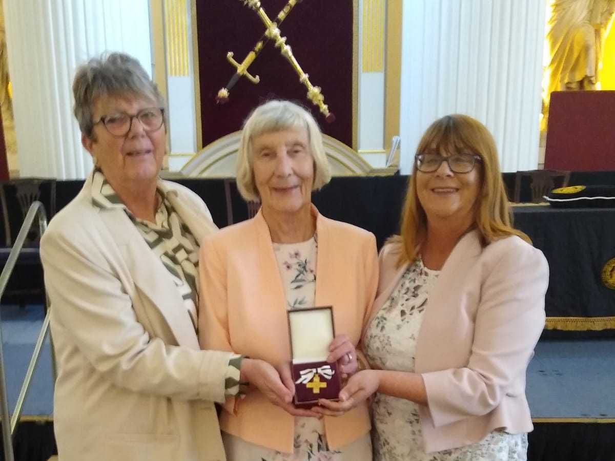 Bridgnorth volunteer given national honour for long service 