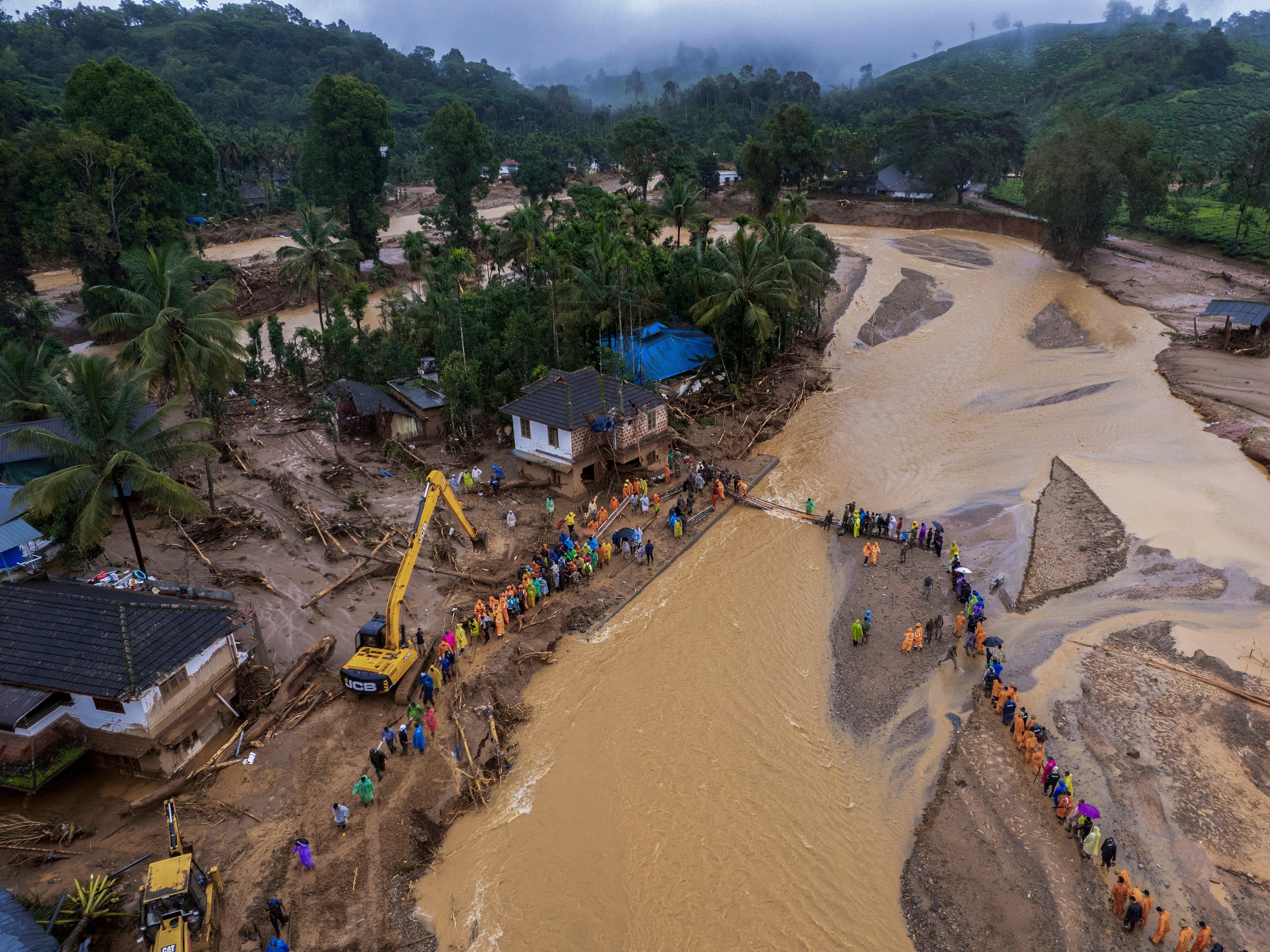 Hopes of finding survivors wane after landslides in India kill 194