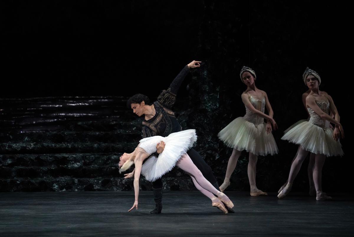 Birmingham Royal Ballet's Swan Lake Is Soaraway Success | Express & Star