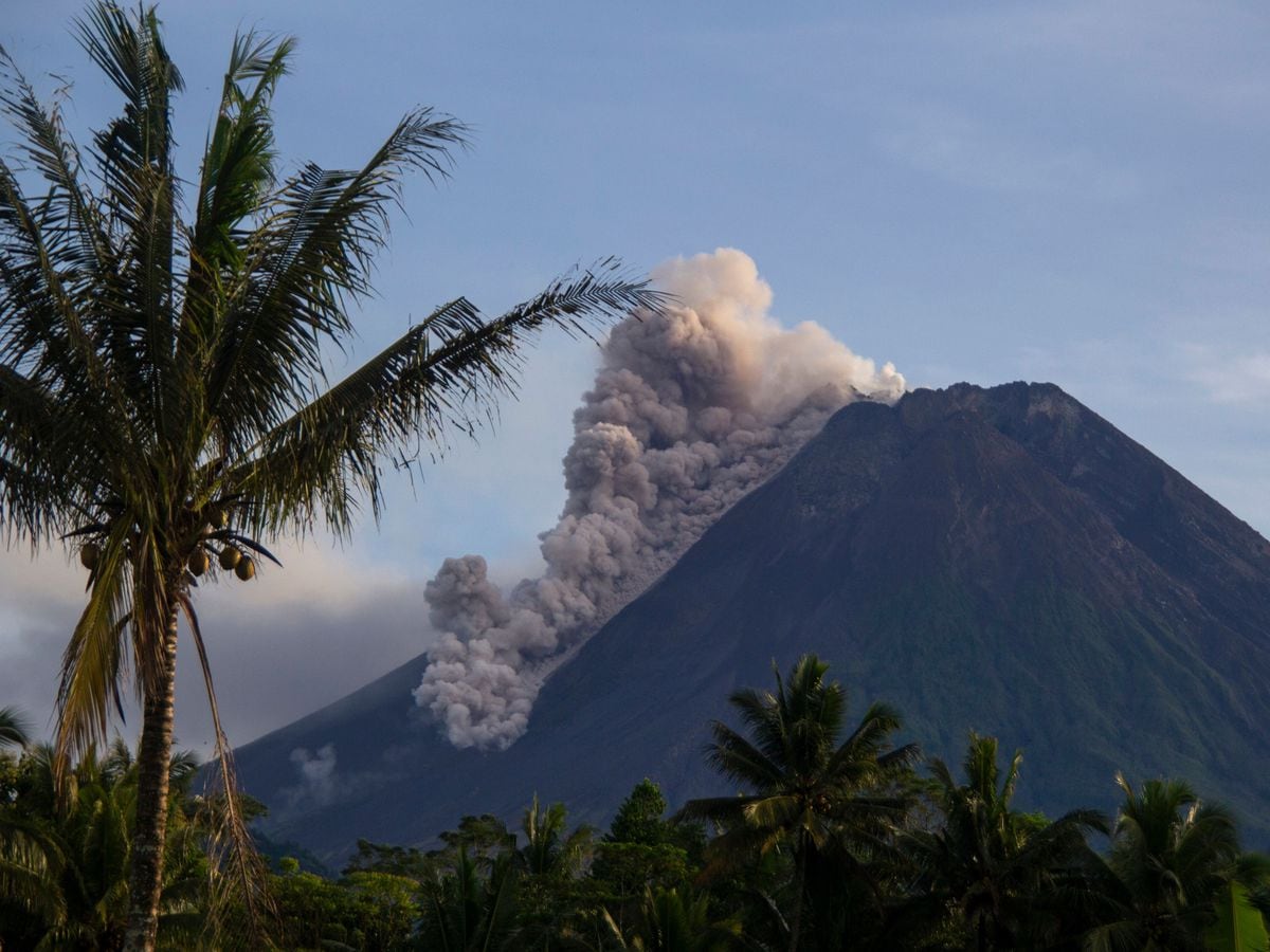 Indonesia’s Mount Merapi Volcano Erupts Again | Express & Star