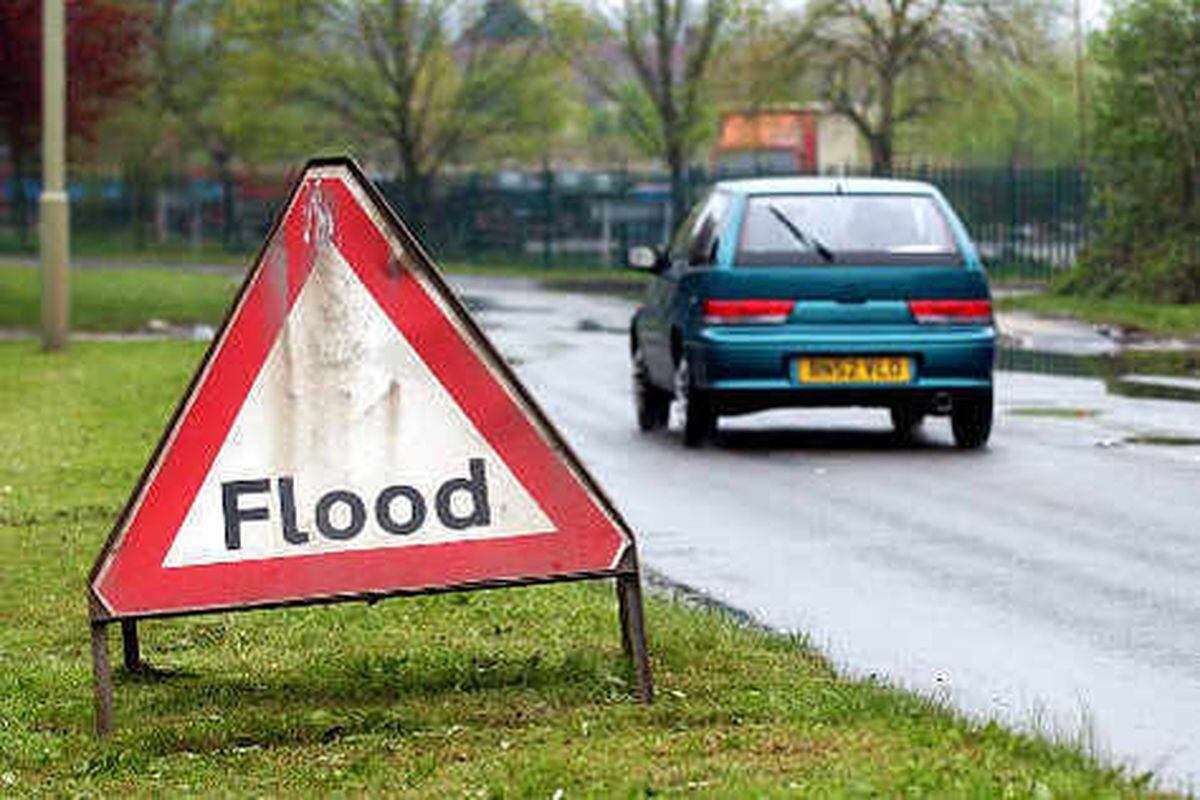 Warning to drivers as Essington road floods Express Star