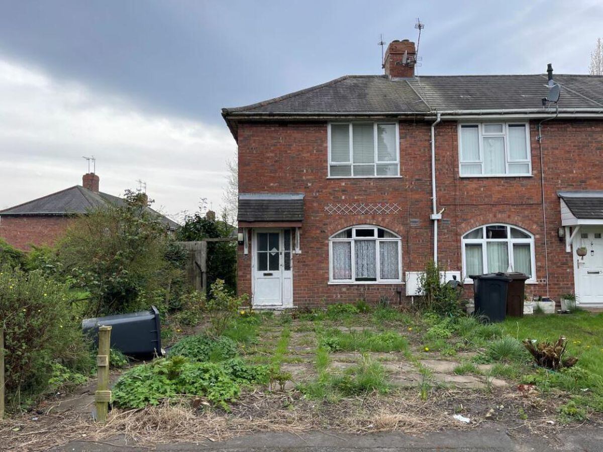 7 Wolverhampton houses up for auction at bargain prices but in need of work – see inside