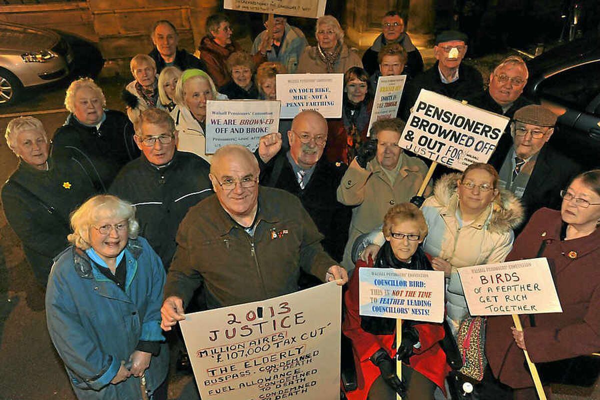 walsall-pensioners-uniting-to-safeguard-bus-passes-express-star