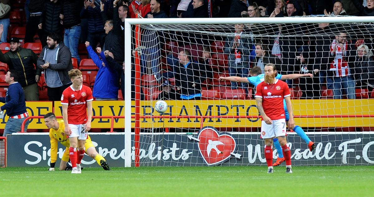 Walsall 1 Cheltenham 2 - Report And Pictures | Express & Star