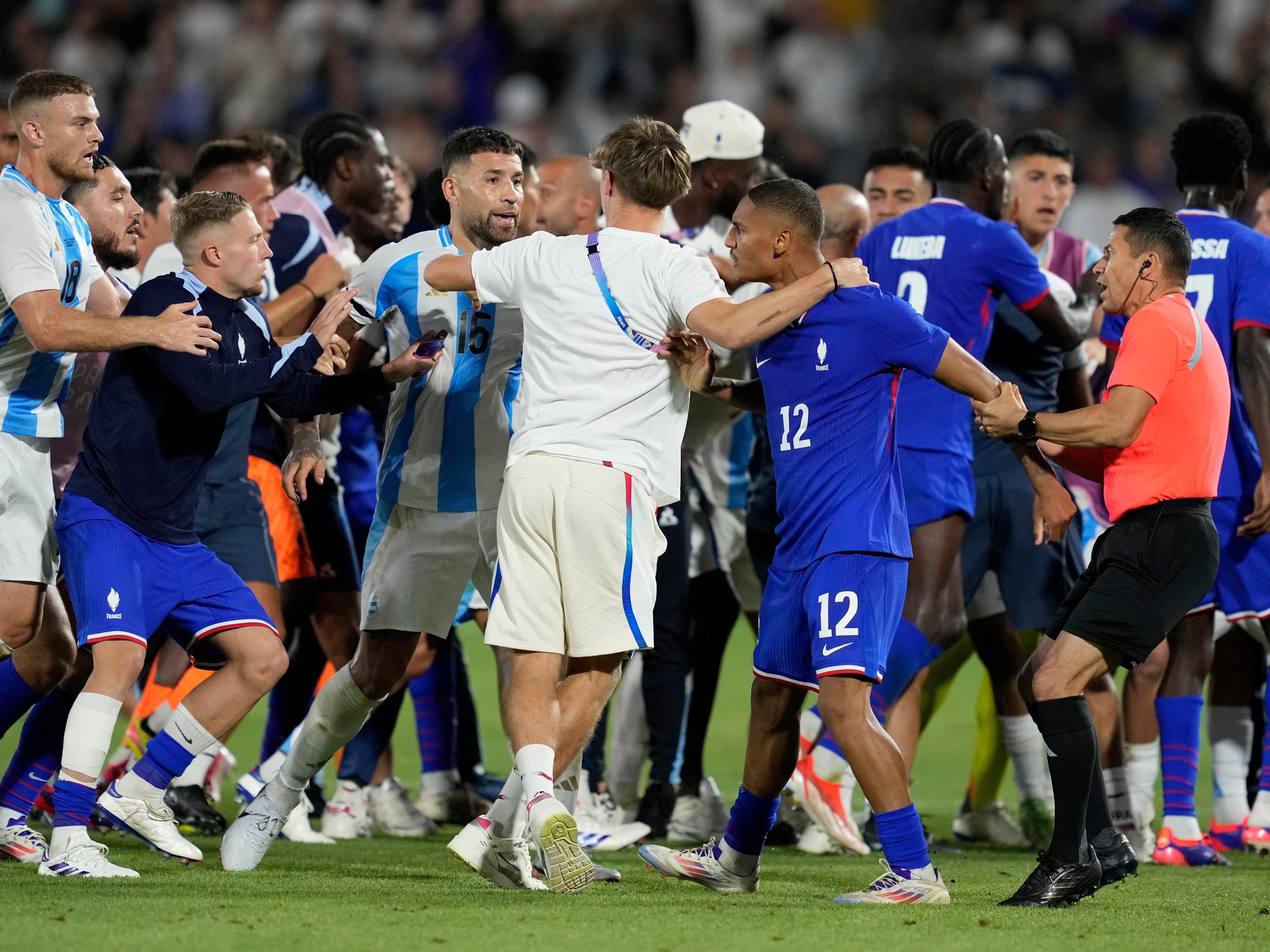 France and Argentina clash after final whistle in Olympic quarter-final