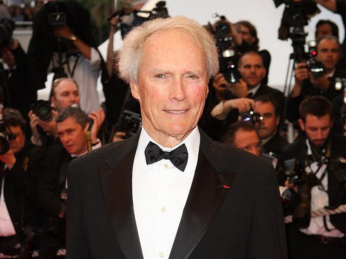 Clint Eastwood appears to lend his support to Democratic presidential ...