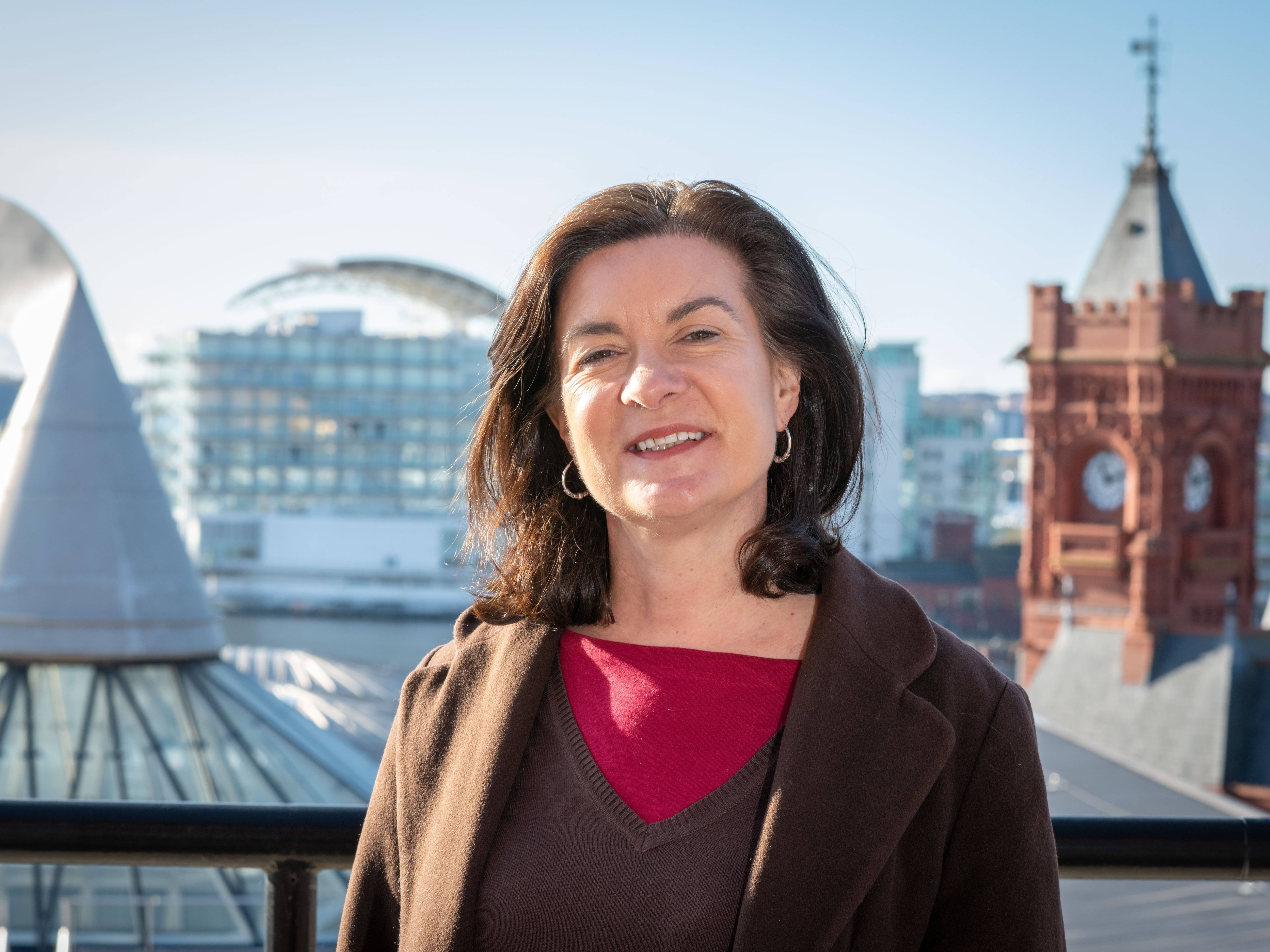 Eluned Morgan likely to become first female FM in Wales