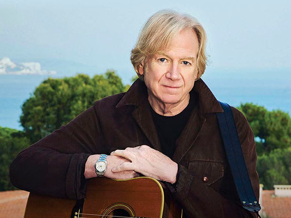 Justin Hayward brightens Tuesday Afternoon with stellar show in
