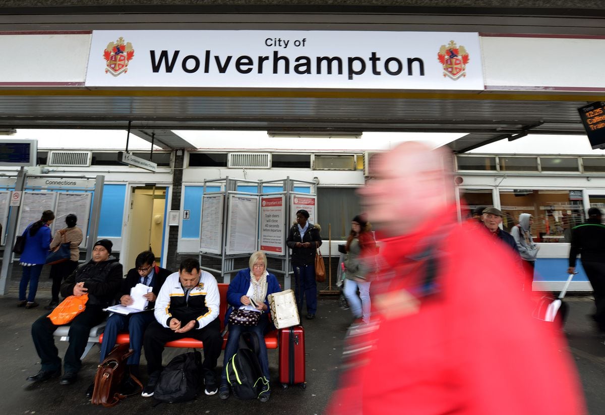 Rail misery Wolverhampton to Birmingham train line to close over