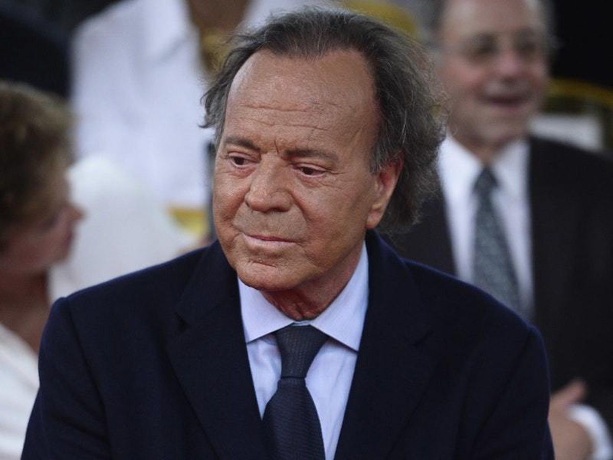 Spanish judge rules 43-year-old is son of singer Julio Iglesias ...