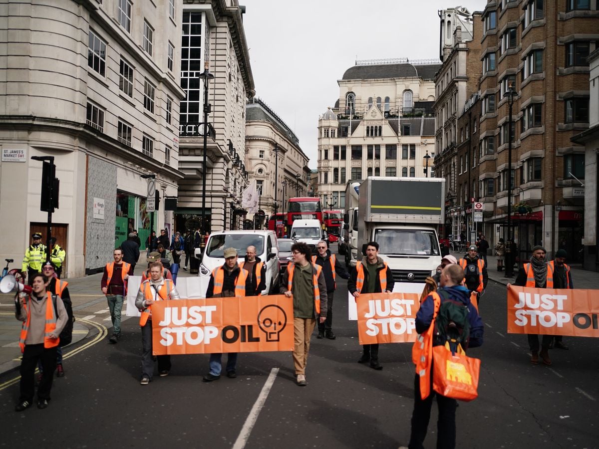 Just Stop Oil Activists Disrupt Traffic In Central London Express Star   AAF7C2QSV5AI3N5BVAOJVAUQJE 