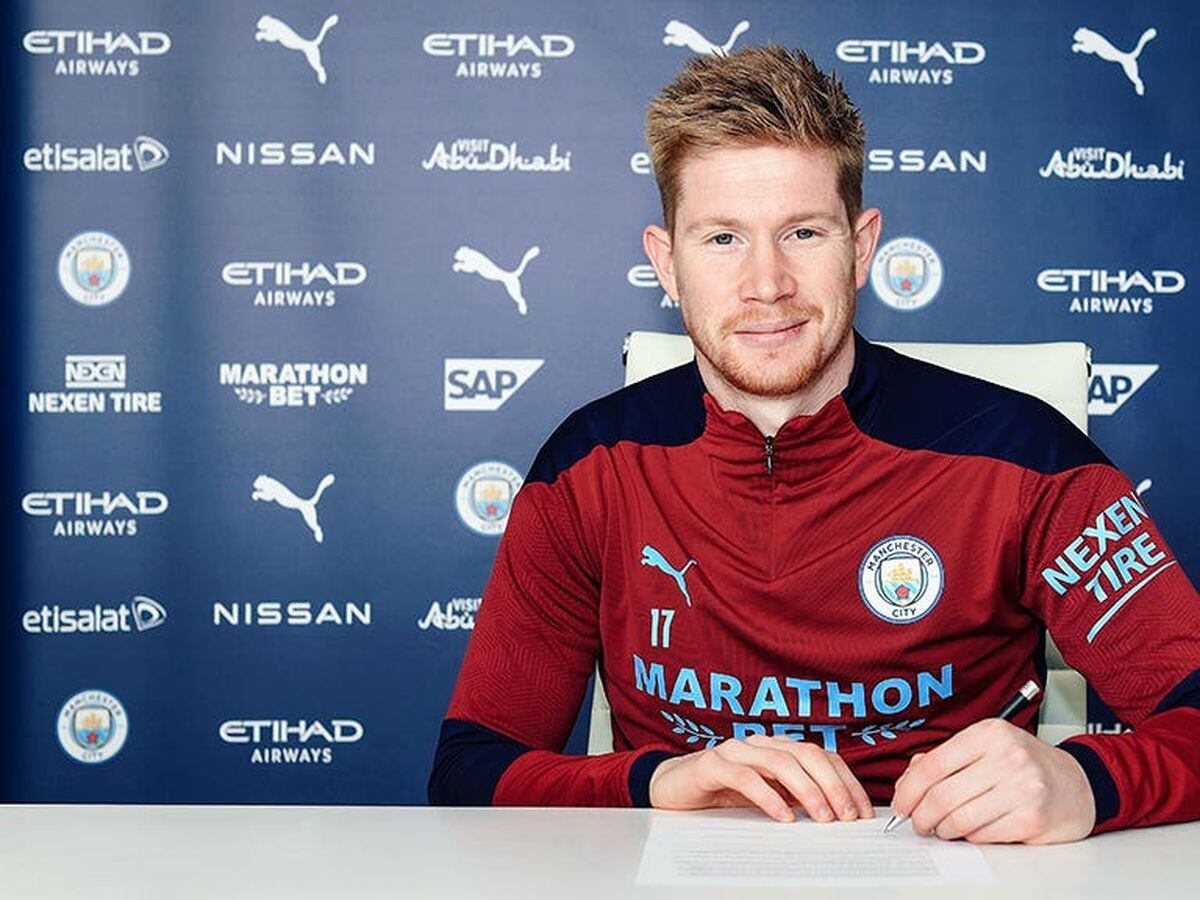 Kevin De Bruyne signs contract extension to stay at Manchester City