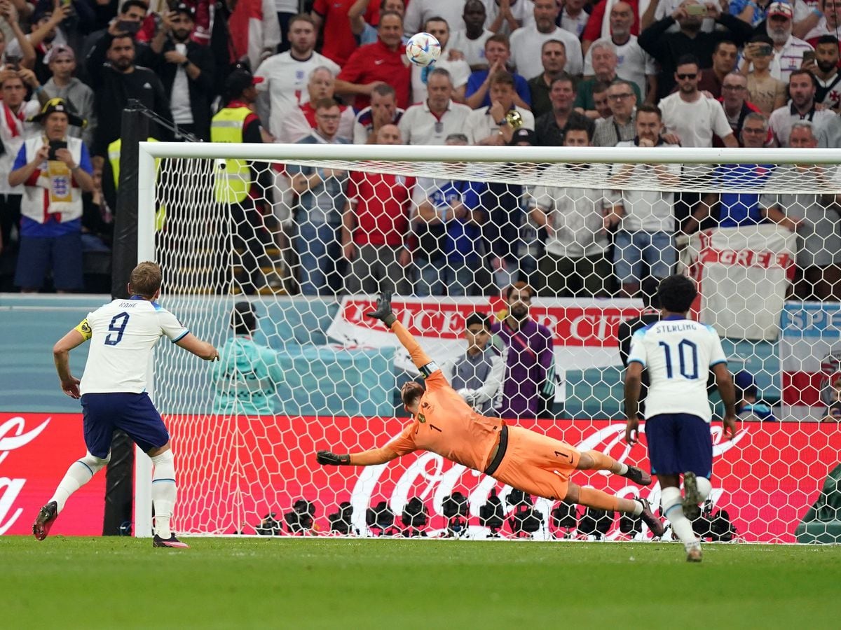 England Exit World Cup After Harry Kane Misses Late Penalty In Loss To France Express And Star 