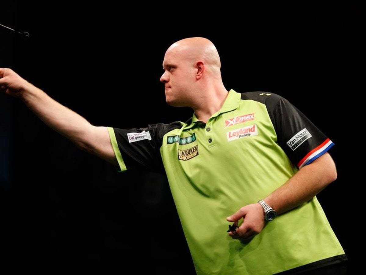 World Matchplay favourite Michael van Gerwen stunned by Jeffrey de ...