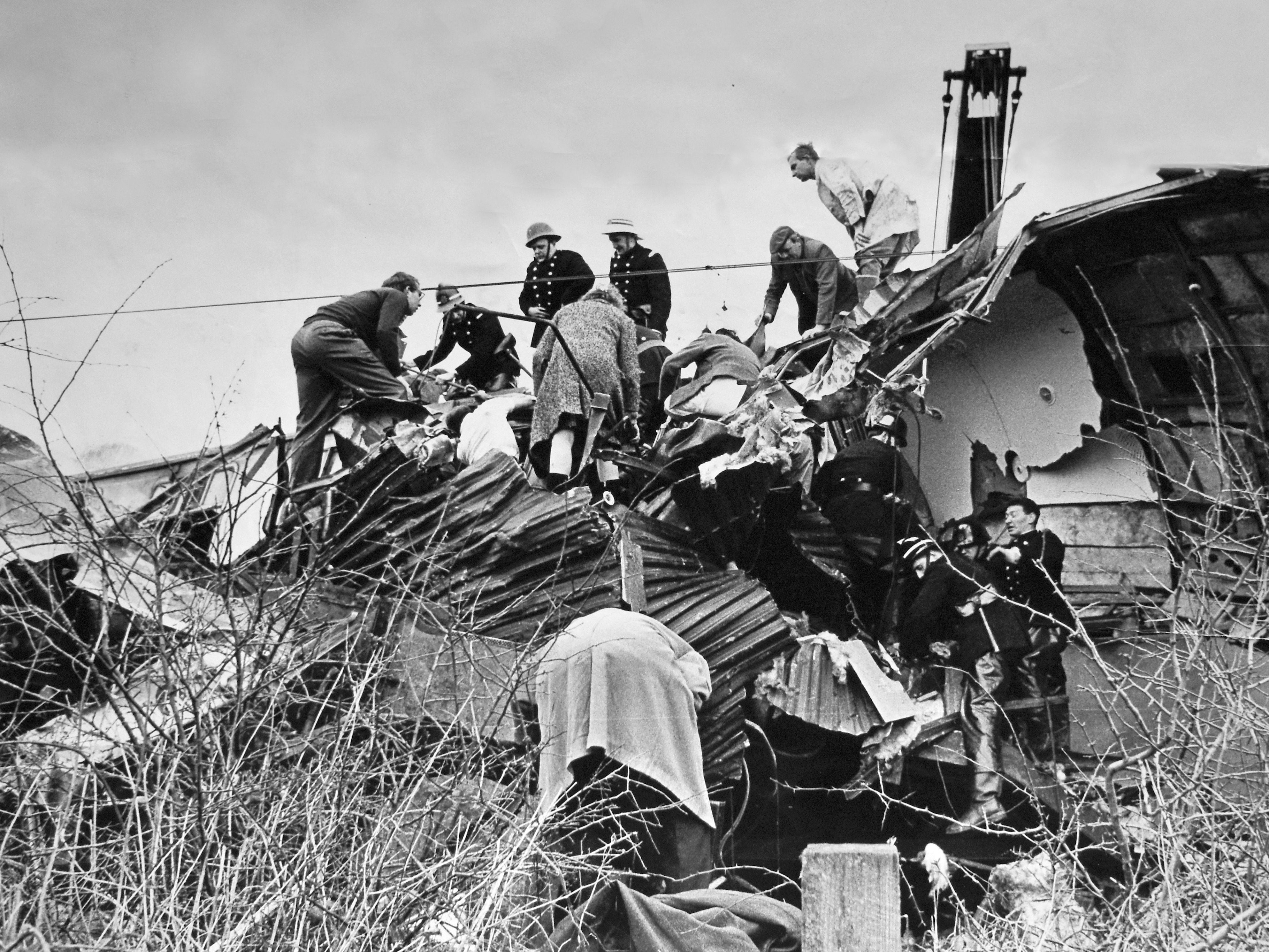 Community to come together to remember those lost in rail disaster