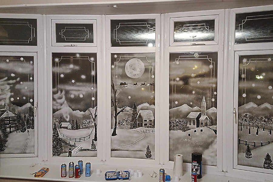 10 Best Snow spray scene ideas  christmas window painting, window  painting, window art