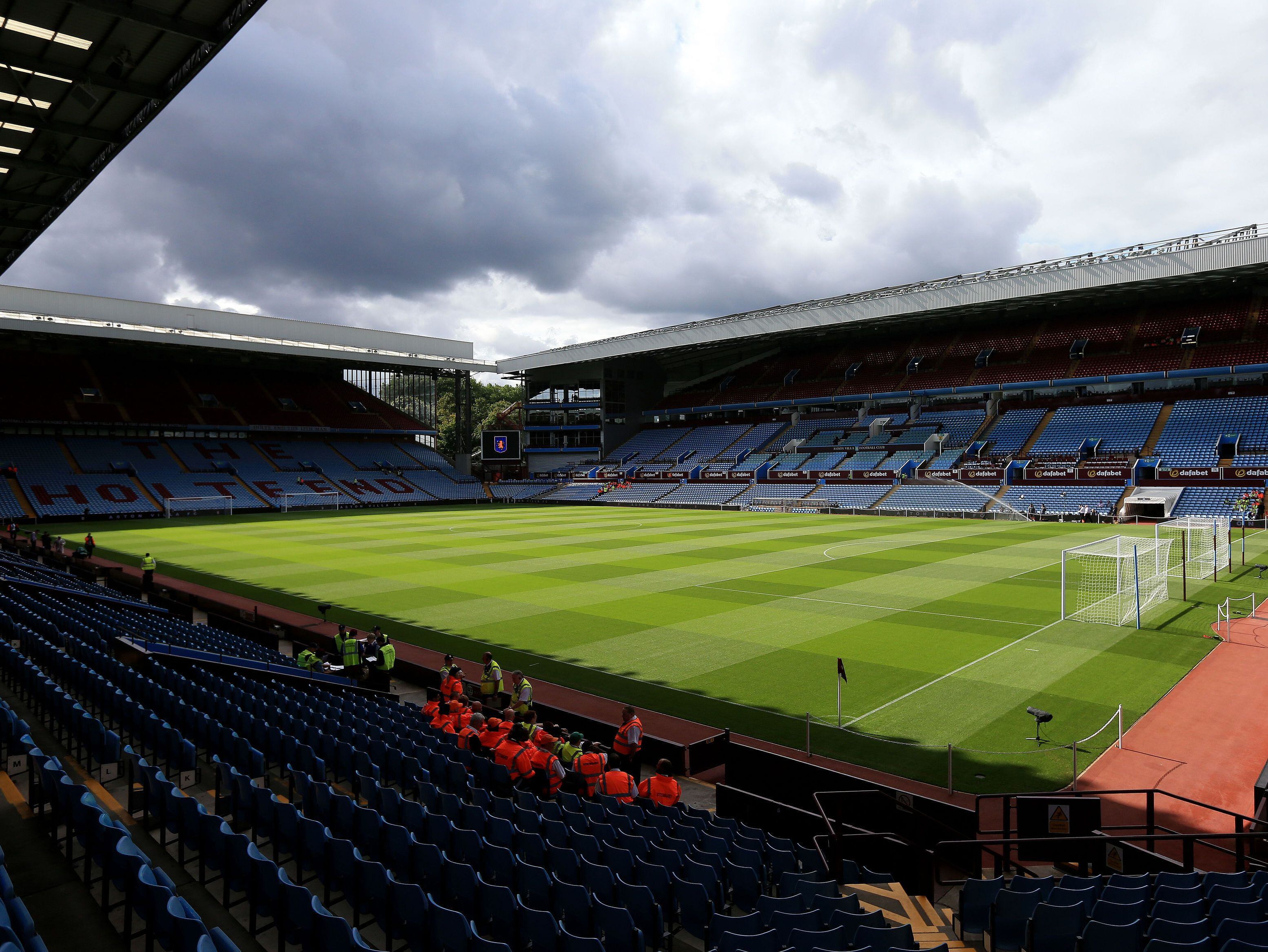 Villa park. Стадион Астон виллы. Вилла парк Бирмингем. Астон вилла парк. Вилла парк стадион.