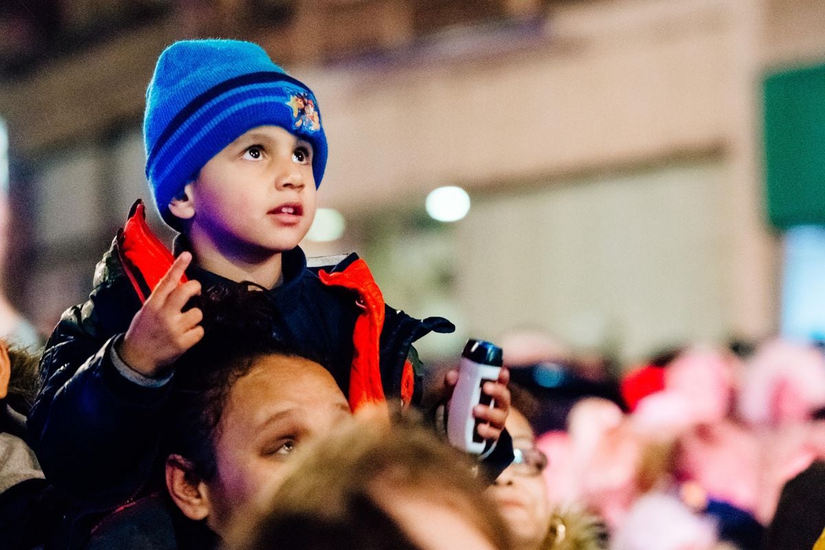 Wolverhampton Christmas Lights Switch-on: Thousands Pour Into The City ...