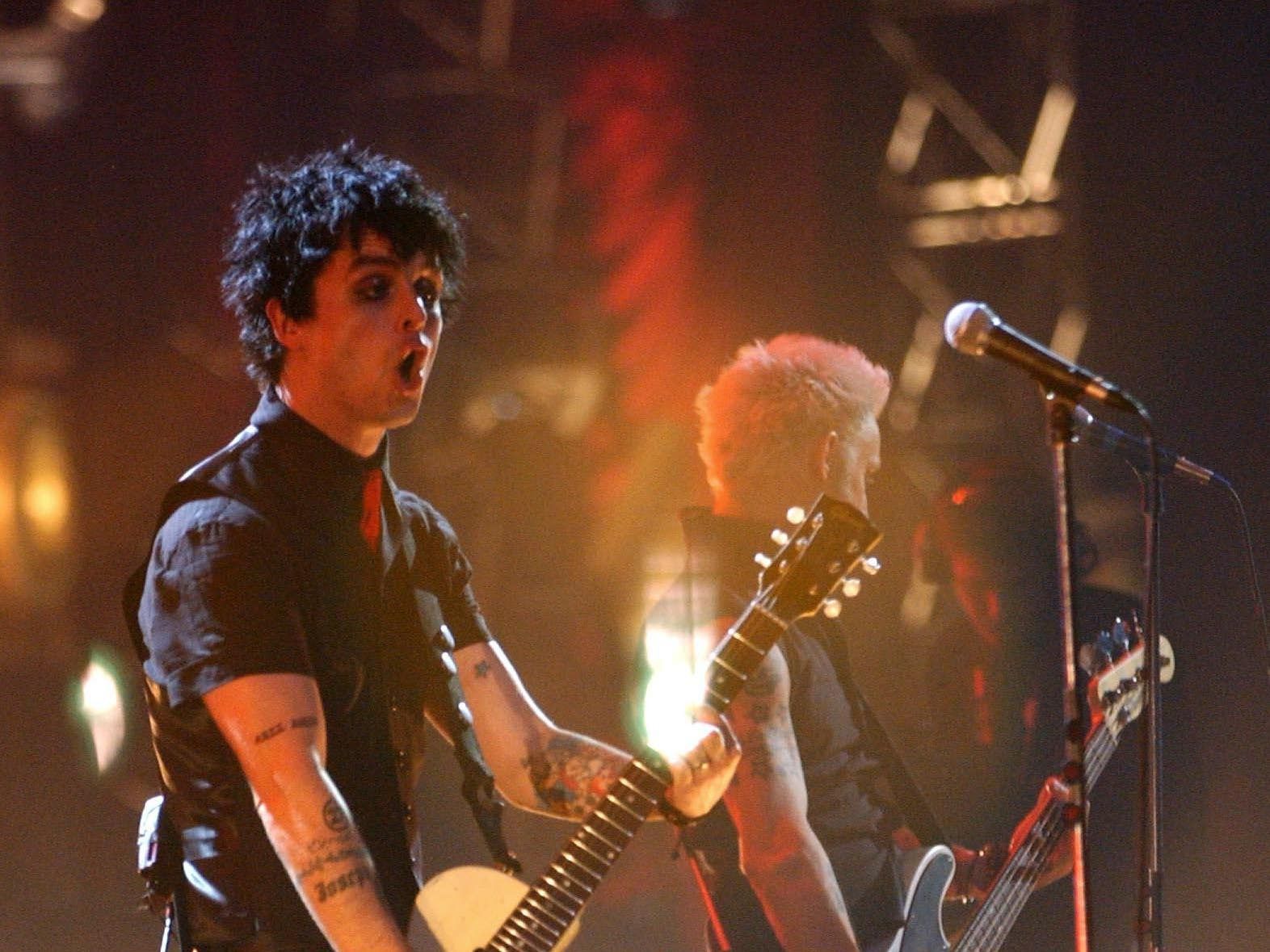 Green Day play to sold-out Wembley Stadium