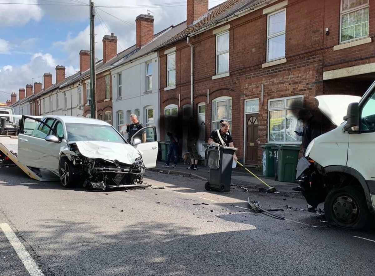 Cars Wrecked As Dramatic Walsall Police Chase Ends In Crash Express Star