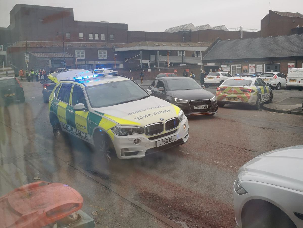 Arrests After Serious Assault Closes Walsall Railway Station Express And Star