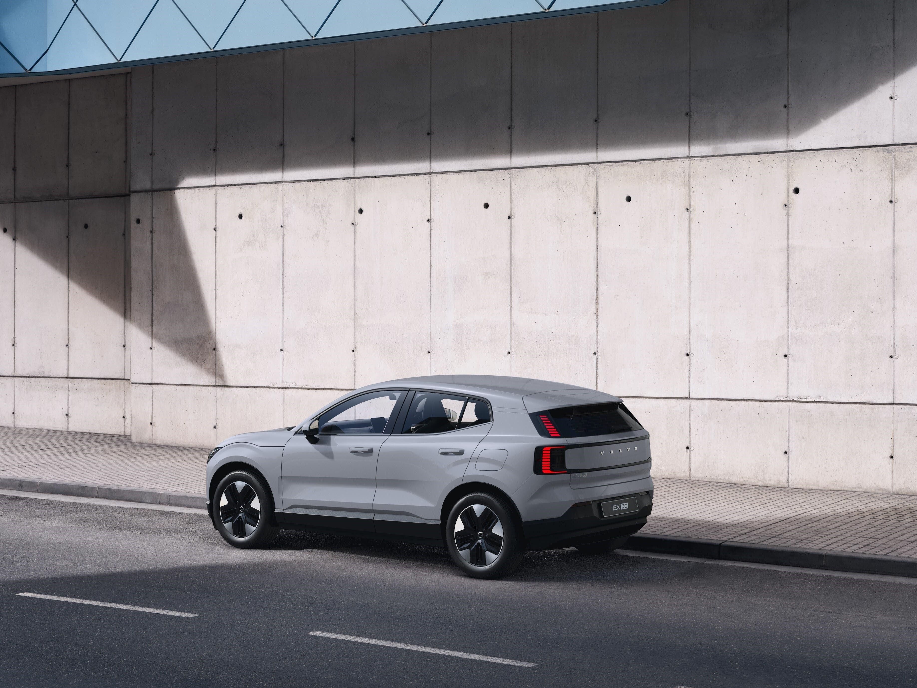 Volvo EX30 now more affordable than ever