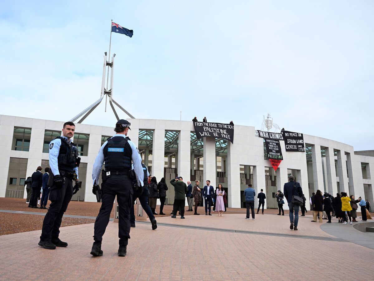 Pro-Palestinian protesters breach security at Australia’s Parliament House