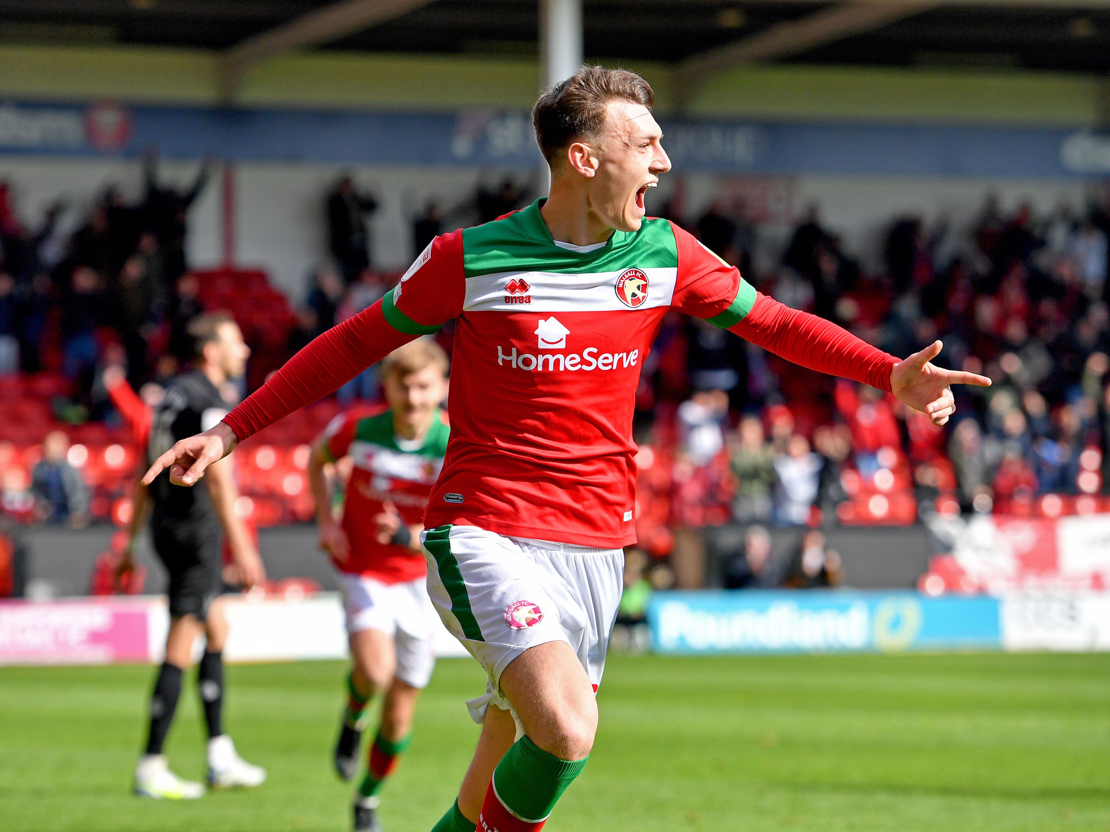 Walsall's Sam Perry returns from Yeovil loan 