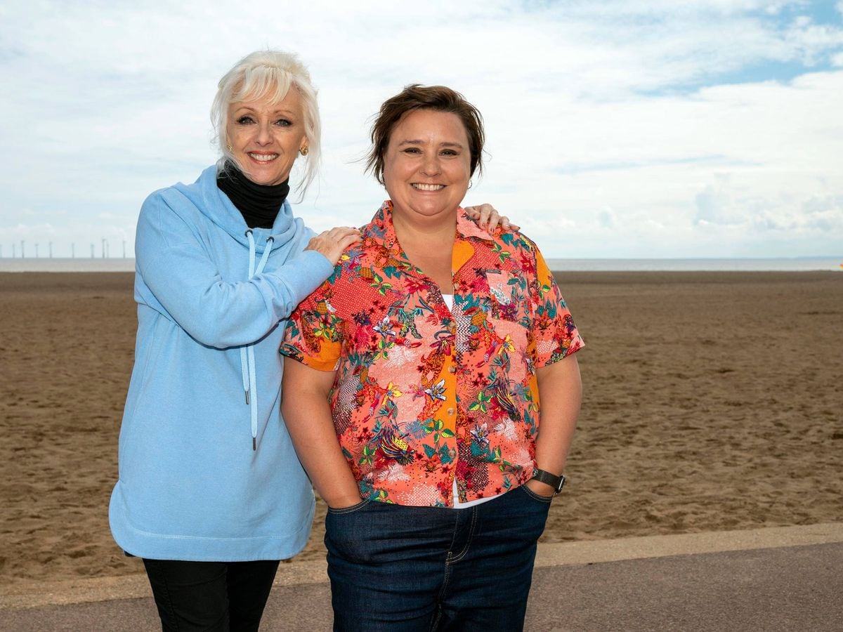 Susan Calman reveals she underwent hypnotherapy to overcome fear of flying  | Express & Star