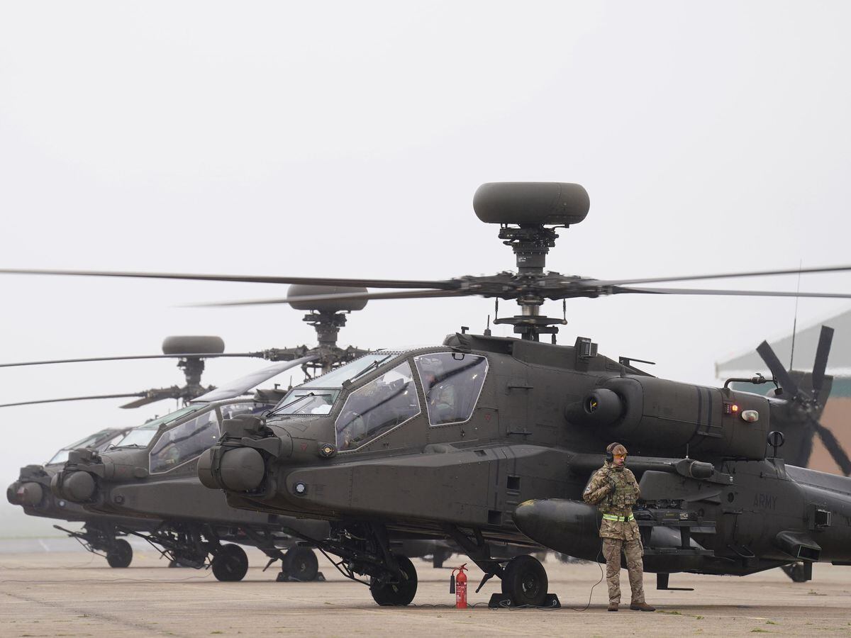 British Army Apache helicopters fly to Finland for Nato training ...