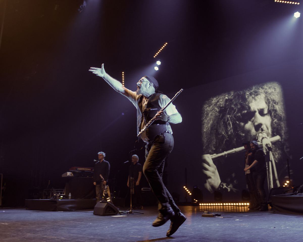 Review: Jethro Tull sounds 50 years young at Michigan Lottery