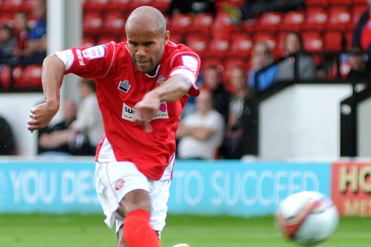 Walsall name Adam Chambers as captain | Express & Star