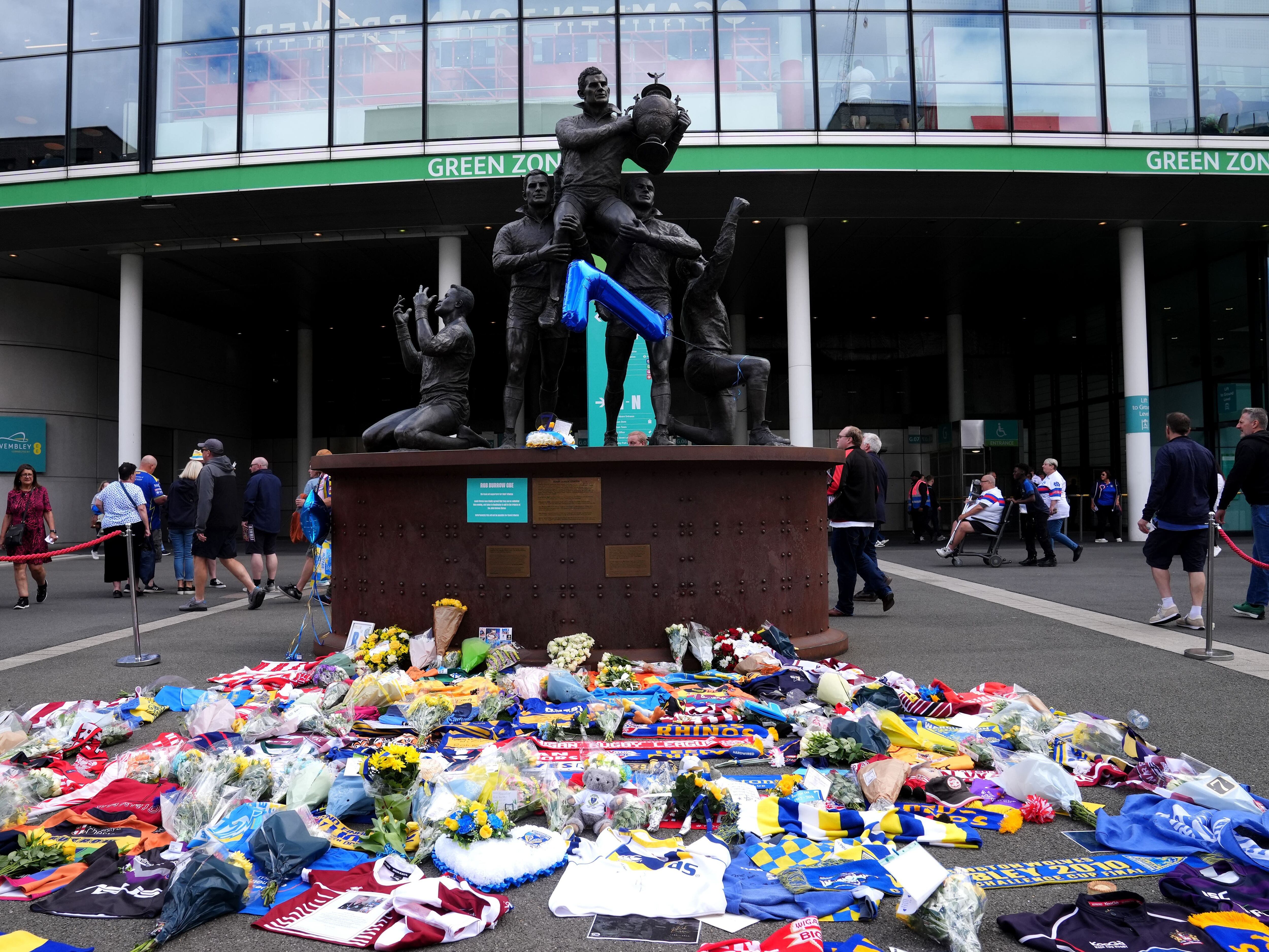 Leeds Rhinos planning permanent tribute to Rob Burrow at Headingley