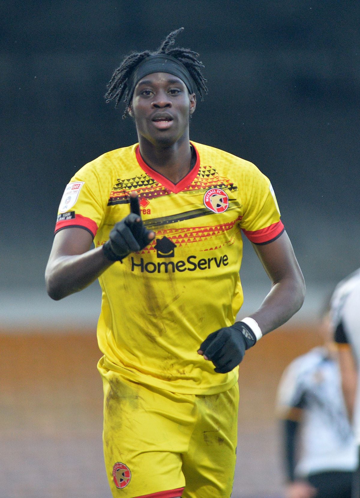 Bid reportedly made for Walsall striker Elijah Adebayo | Express & Star