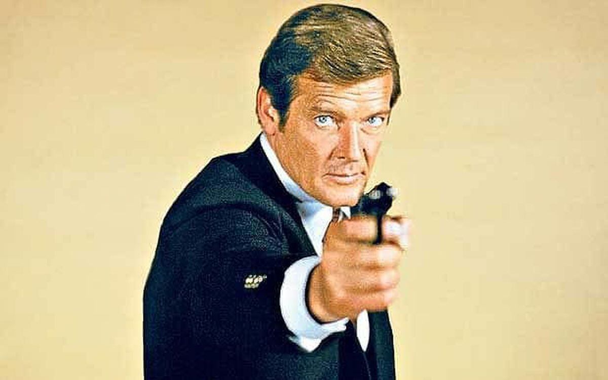 Tributes Paid To Former Bond Star Sir Roger Moore | Express & Star