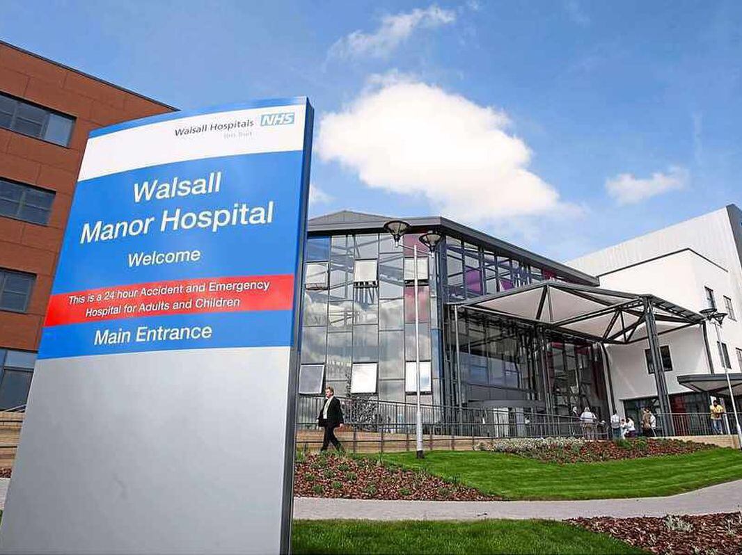 Walsall 'surgical hub' helping hospital to reduce waiting times is one of only two dozen in England to achieve national recognition