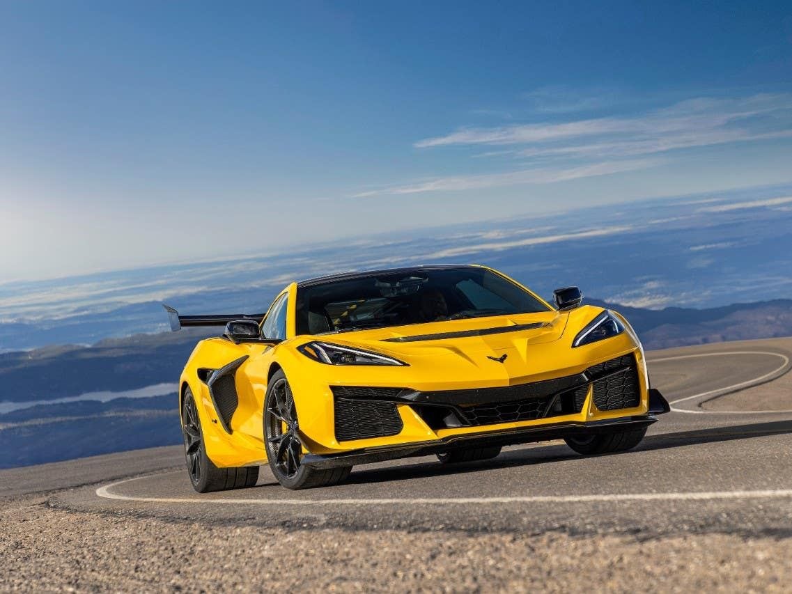 Chevrolet unveils the most powerful Corvette ever with the new ZR1