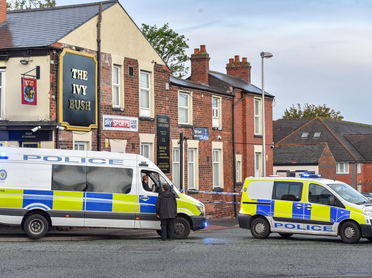 Man seriously injured in drive-by shooting in Smethwick | Express & Star