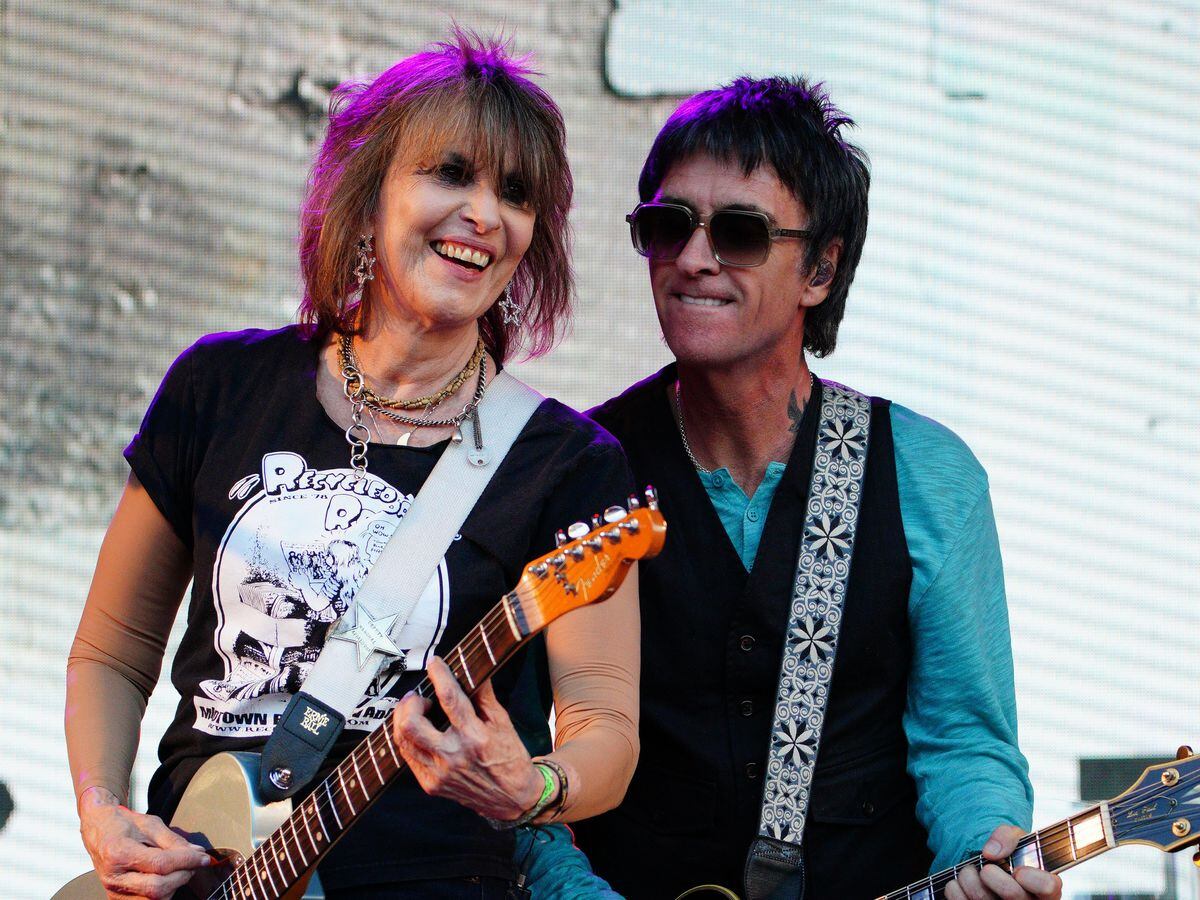 Pretenders shock Glastonbury fans with surprise guests Johnny Marr and